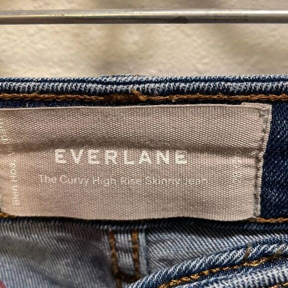 Everlane The Curvy High Rise Skinny Crop Jean - Picture 4 of 11